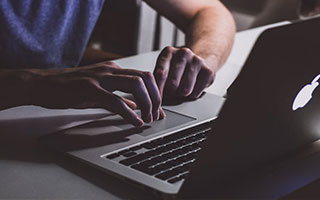 kaiyun体育综合-骑士外线球员加练三分投射保持手感火热，骑士内线强吗